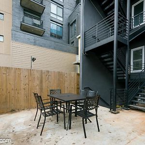 Lux 2Br Apartment In Dc With Patio Washington Exterior photo