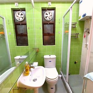 Appartement 5 Minutes From Mtr Full Kitchen And Toilet With Elevator à Hong Kong Exterior photo