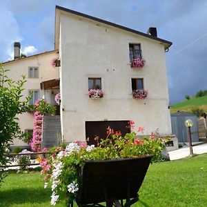 Aparthotel Agriturismo Fonte Lupini à Pescocostanzo Exterior photo