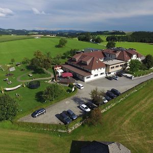 Hotel Langs Wirtshaus à Sankt Ulrich im Mühlkreis Exterior photo