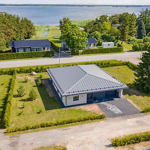 Villa Mereranna Puhkemajad à Orissaare Exterior photo