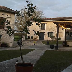 Villa Métairie des Gâcheries à Champagne-et-Fontaine Exterior photo