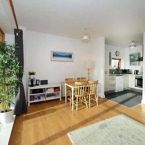 Appartement Bright 2Bd Flat With Private Balcony - Dublin Exterior photo