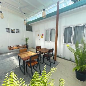 Stay Kora Thinadhoo  Exterior photo