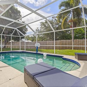 Villa Sunny Days-Family Friendly Private Heated Pool à Sarasota Exterior photo