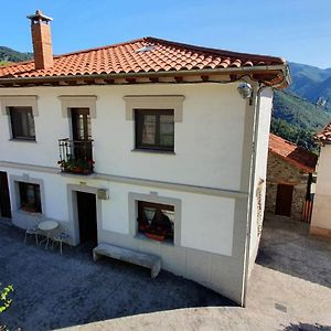 Villa Casa Amparo à Pajares  Exterior photo