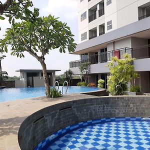 Good And Homey 2Br At Parkland Avenue Apartment By Travelio Tangerang Exterior photo