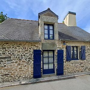 Villa Penty La Houssaye à Pontivy Exterior photo