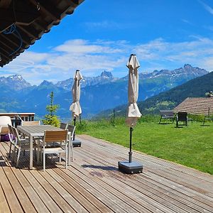 Appartement Sweet & Cosy Chalet In The Heart Of The Swiss Alps à Troistorrents Exterior photo