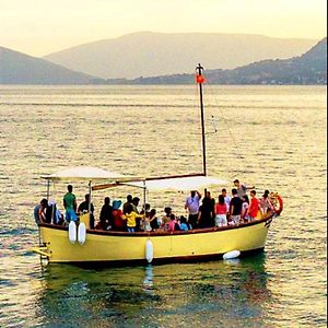 Hotel Jadranka Boat à Tivat Exterior photo