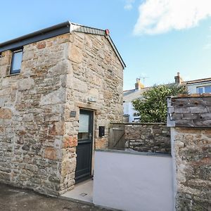 Villa The Old Dairy Barn à Penzance Exterior photo