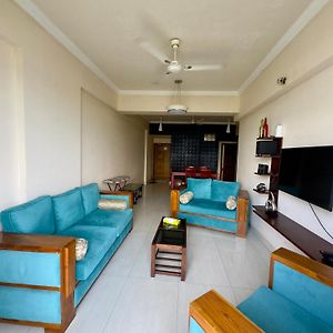 Appartement Sea View Luxury 3Bhk à Dehiwala-Mont Lavinia Exterior photo