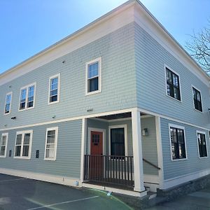 Entire Modern 7 Unit 7 Bath Boutique Inn Tour de Tour de Newport Exterior photo