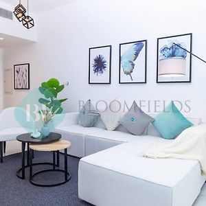 Appartement Bloomfields Grandeur 2Br In Oasis Masdar City à Abou Dabi Exterior photo