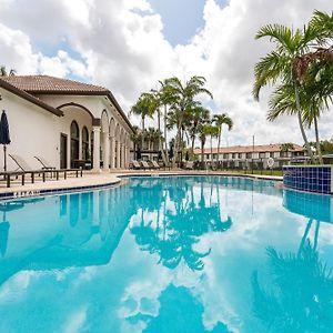 Bright Open Townhome Delray Beach Exterior photo