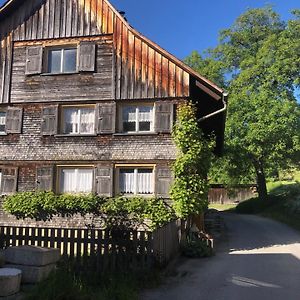 Appartement Ursprungshaus - Nuss Und Traube à Dornbirn Exterior photo