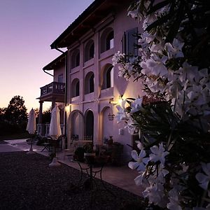 Bed and Breakfast Theresa Sulla Collina à Passerano  Exterior photo