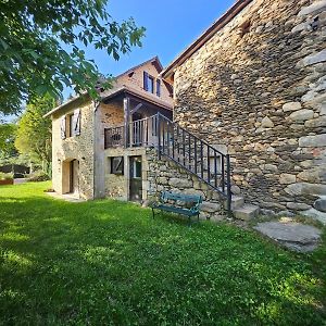 Villa Charmante Maisonette Du Lot Renovee Avec Balneo à Latouille-Lentillac Exterior photo