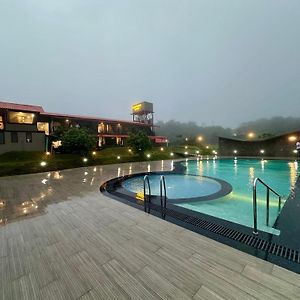 Bliss Nirvana Resort, Lonavala Exterior photo