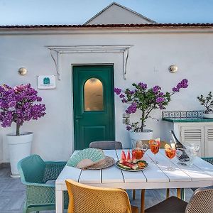 Villa Domus Smeraldo Terrace And Sea View Amalfi Coast à Massa Lubrense Exterior photo