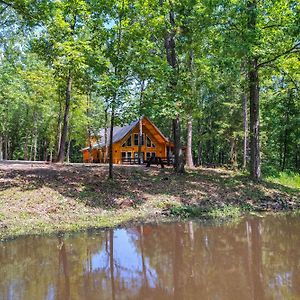 Villa Upscale Broken Bow Cabin Hot Tub And Fishing Pond! Exterior photo