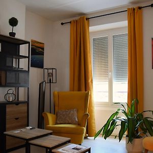 Appartement Le Yellow Corner Voironnais Exterior photo