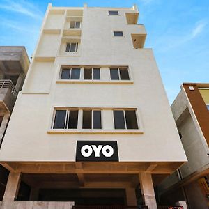 Hotel O R Square Uppal Haïdarabad Exterior photo