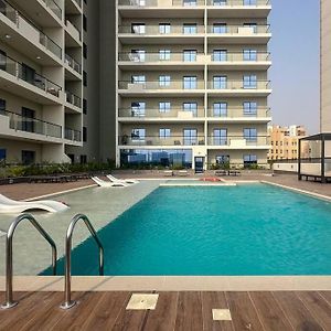 Waves - Stylish 1Br Close To Img World & Global Village Dubaï Exterior photo