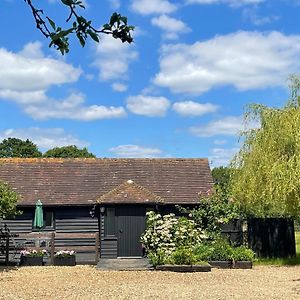 Villa Maplehurst Barn Stables à Staplehurst Exterior photo