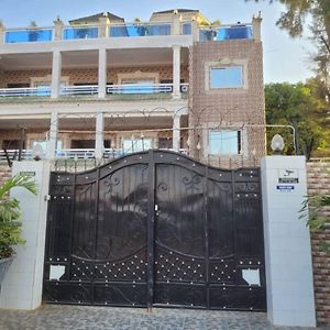 Buba'S Beachside Apartments Tranquil Exterior photo