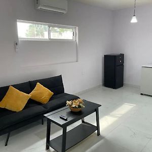 Appartement Bonito Y Centrico à Nuevo Laredo Exterior photo