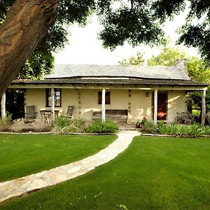 Villa Kusenberger Log Cabin à Fredericksburg Exterior photo