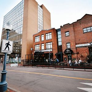 St. James' Gate, Boutique Hotel Moncton Exterior photo