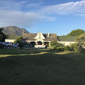 Somerset Guest Lodge - Western Cape Somerset West Exterior photo