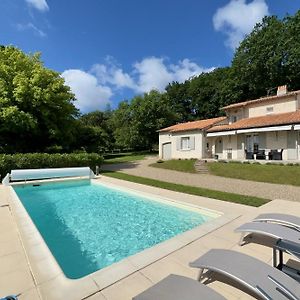 Villa La Terrasse à Douzillac Exterior photo