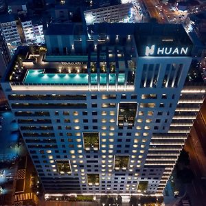 Huan Serviced Residence Taichung Exterior photo