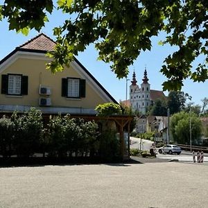 Hotel Nastanitev Na Gricu à Sveta Trojica v Slovenskih Goricah Exterior photo