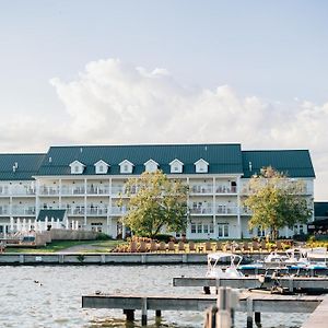 Hotel The Lake House On Canandaigua Exterior photo