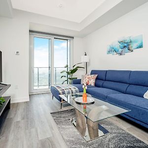 Modern 1Br Condo - King Bed - Cityscape Views Kitchener Exterior photo