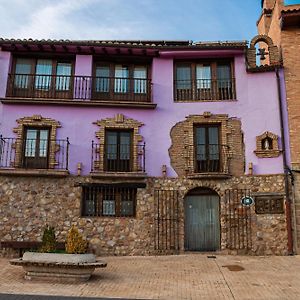 Bed and breakfast Alojamiento Rural Coliving Sojuela Exterior photo