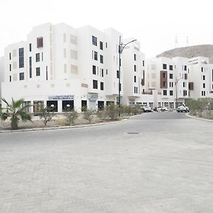 Appartement Near Alqurum Beach, Free Parking à Mascate Exterior photo