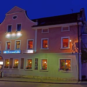 Hotel Pension Wallmuelerstuben à Treuchtlingen Exterior photo