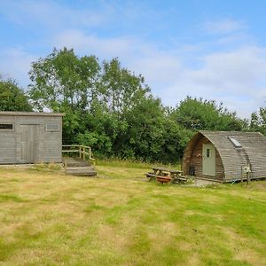 Villa Bull Shed Penbugle Organic Farm à Liskeard Exterior photo