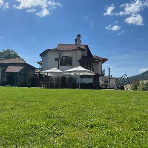 Hotel Daffi Smolyan Exterior photo