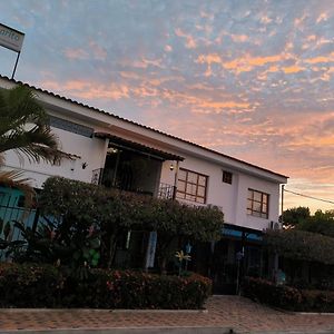 Hotel Palmarito Tauramena Exterior photo