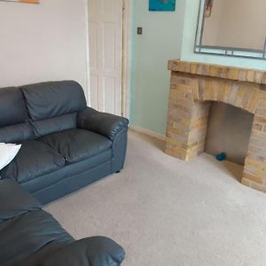 Appartement Family Or 6 Adults 36Mins To London Bridge And Victoria à Whyteleafe Exterior photo