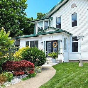 Serenity Inn Niagara Falls Exterior photo