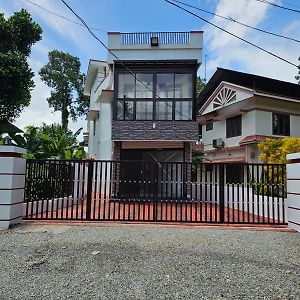 Villa Eon Nest à Chengannur Exterior photo