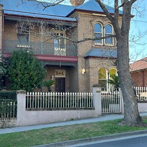 Villa Historic Camden House Exterior photo