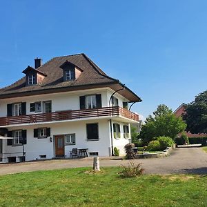 Appartement Zimmer Zu Vermieten à Niederbuchsiten Exterior photo